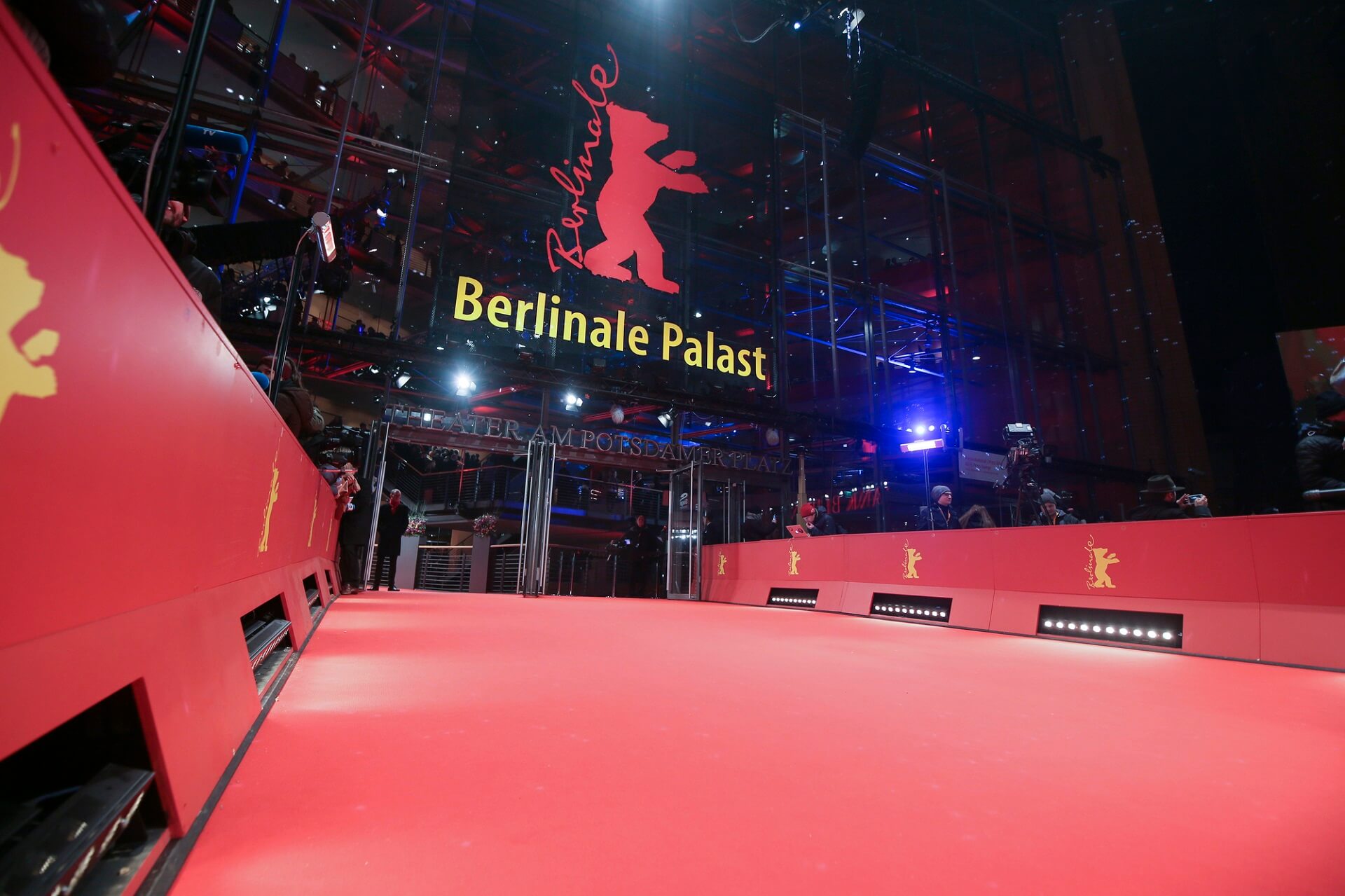 BERLINALE REZYGNUJE Z NAGRÓD DLA AKTORÓW I AKTOREK W IMIĘ NEUTRALNOŚCI PŁCI